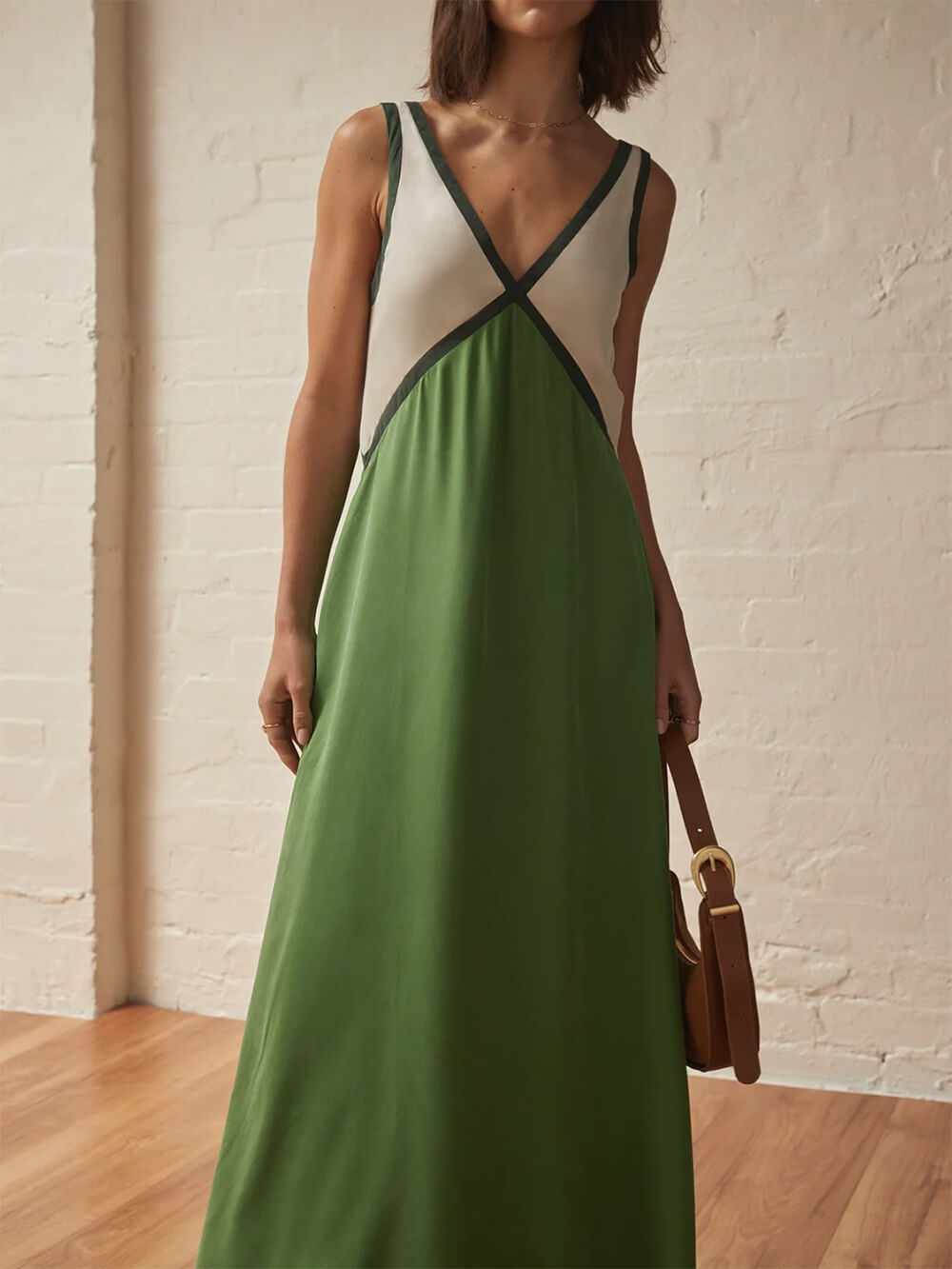 Chic V-Neck Dress with Contrasting Color Block Design