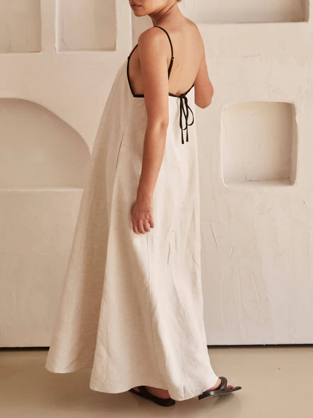 Contrasting Suspender Dress with A-line Summer Style