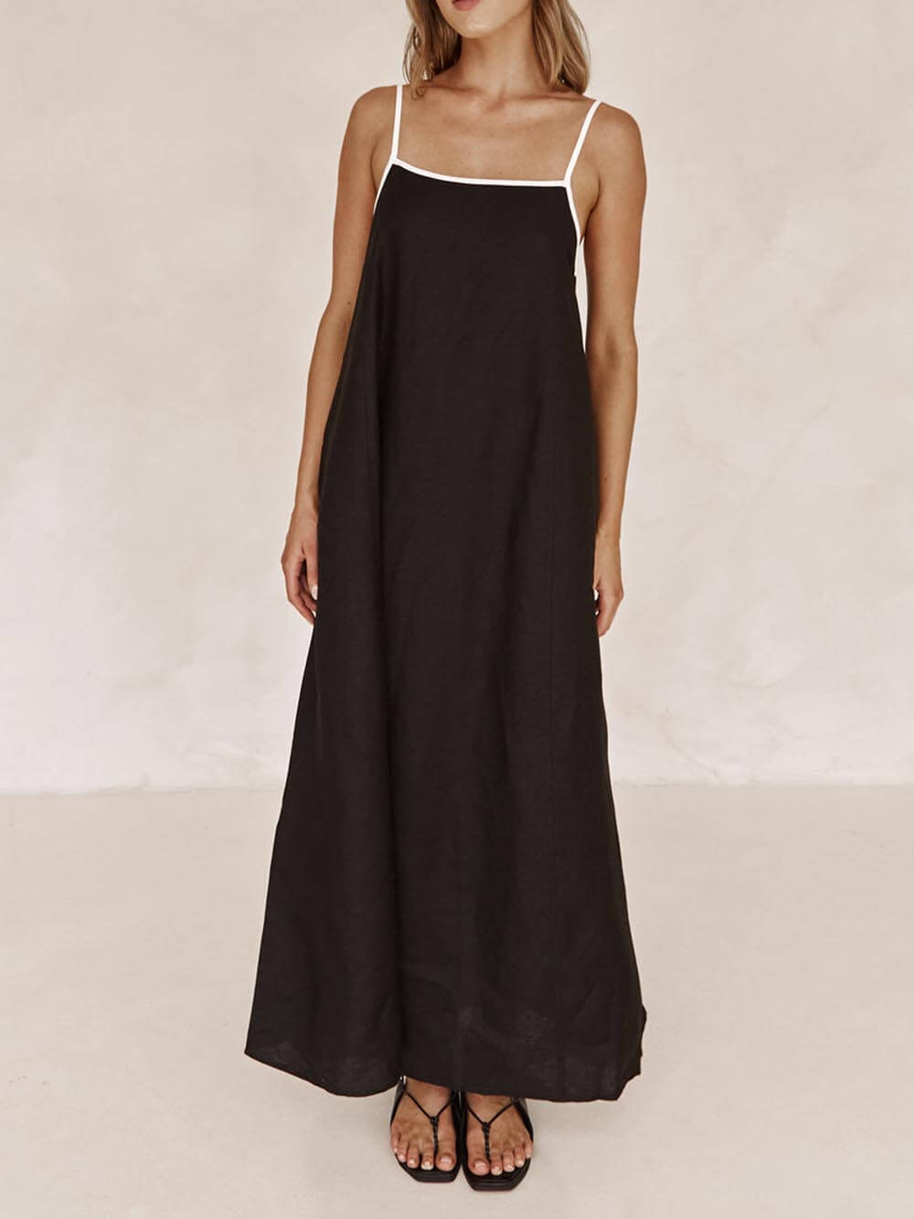 Contrasting Suspender Dress with A-line Summer Style