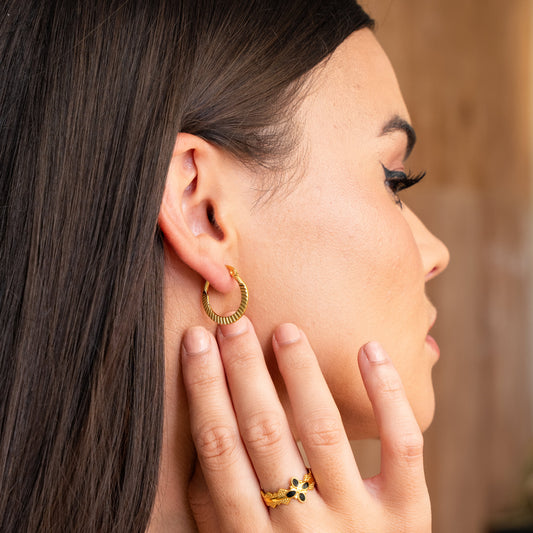 Catania Huggie Earrings - Gold